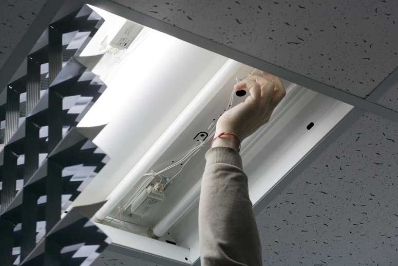 ballasts change in office chicago north shore